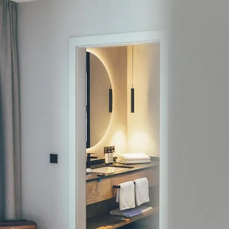 - Boutique Hotel 4*