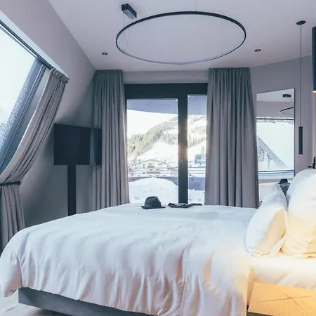 Hotel - Boutique 4*