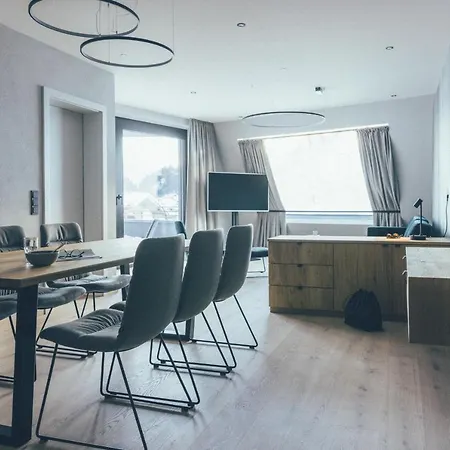 - Boutique 4* גרלוס