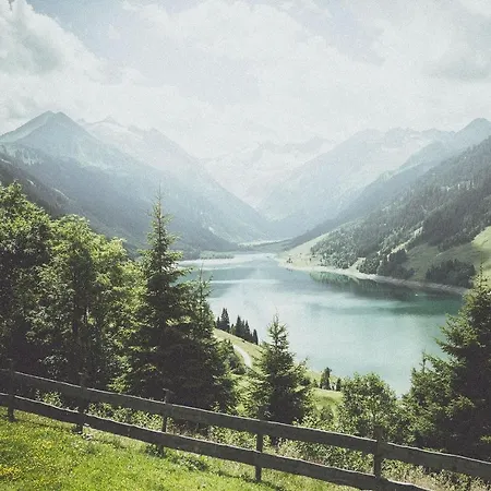 - Boutique Szálloda 4*