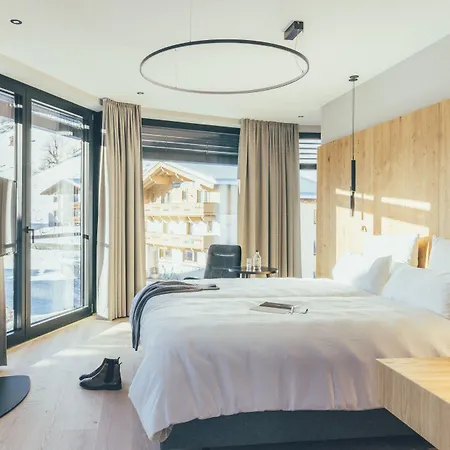 - Boutique Hotell 4*