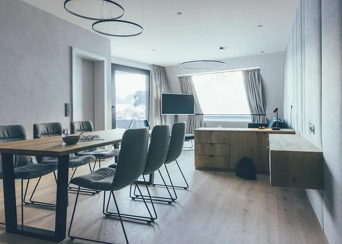 - Boutique 4* גרלוס